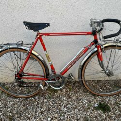Vélo routier Peugeot PX50L